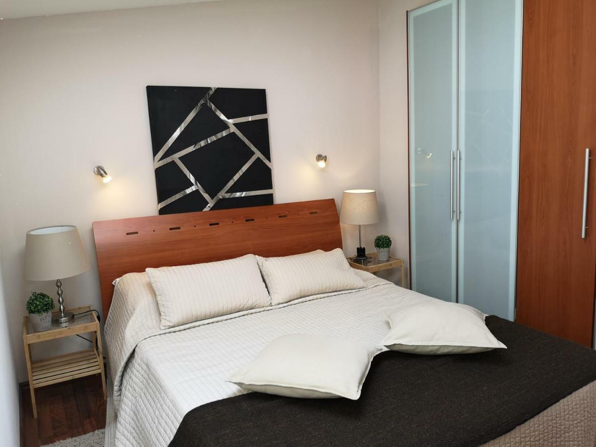 Arena Design Apartments With Free Private Parking And With A Terrace Pula Bagian luar foto