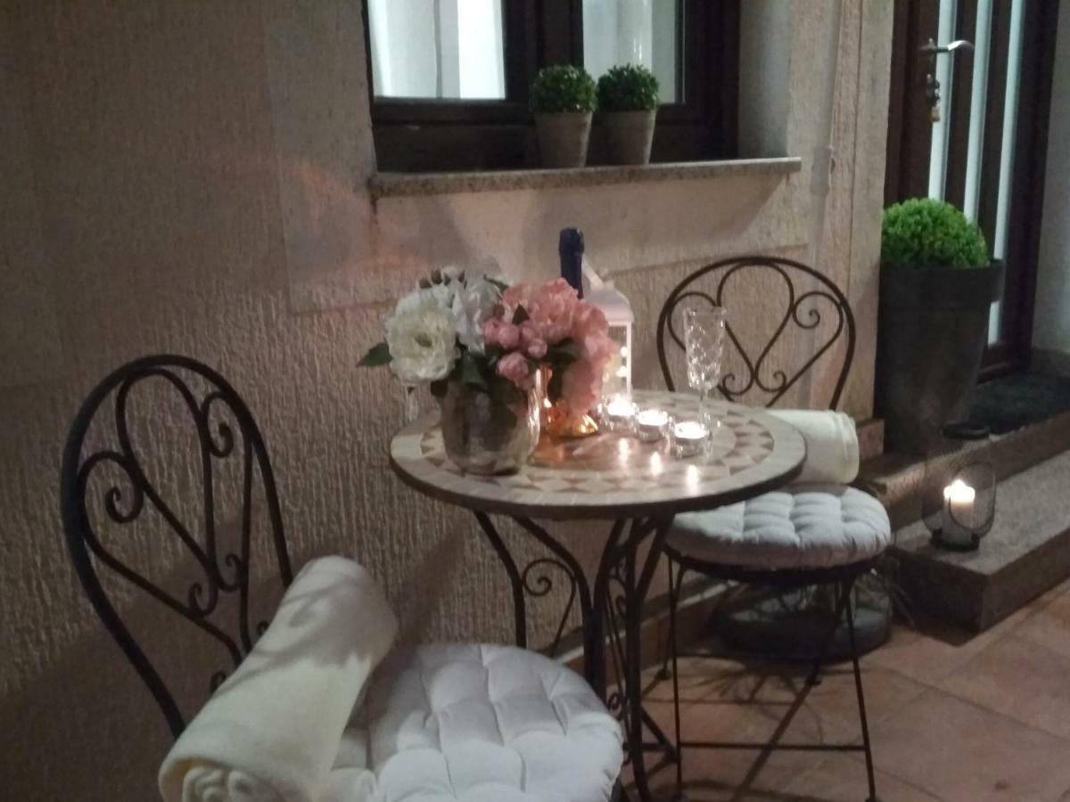 Arena Design Apartments With Free Private Parking And With A Terrace Pula Bagian luar foto
